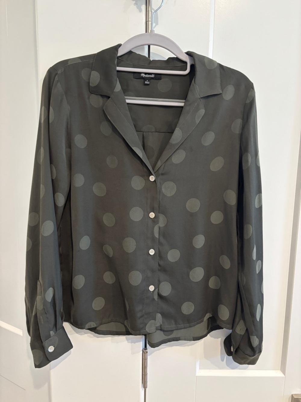 Madewell Jacquard Dot Pajama Shirt in Capers green. Size S